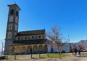 06 Alla chiesa di Fuipiano Valle Imagna (1050 m)